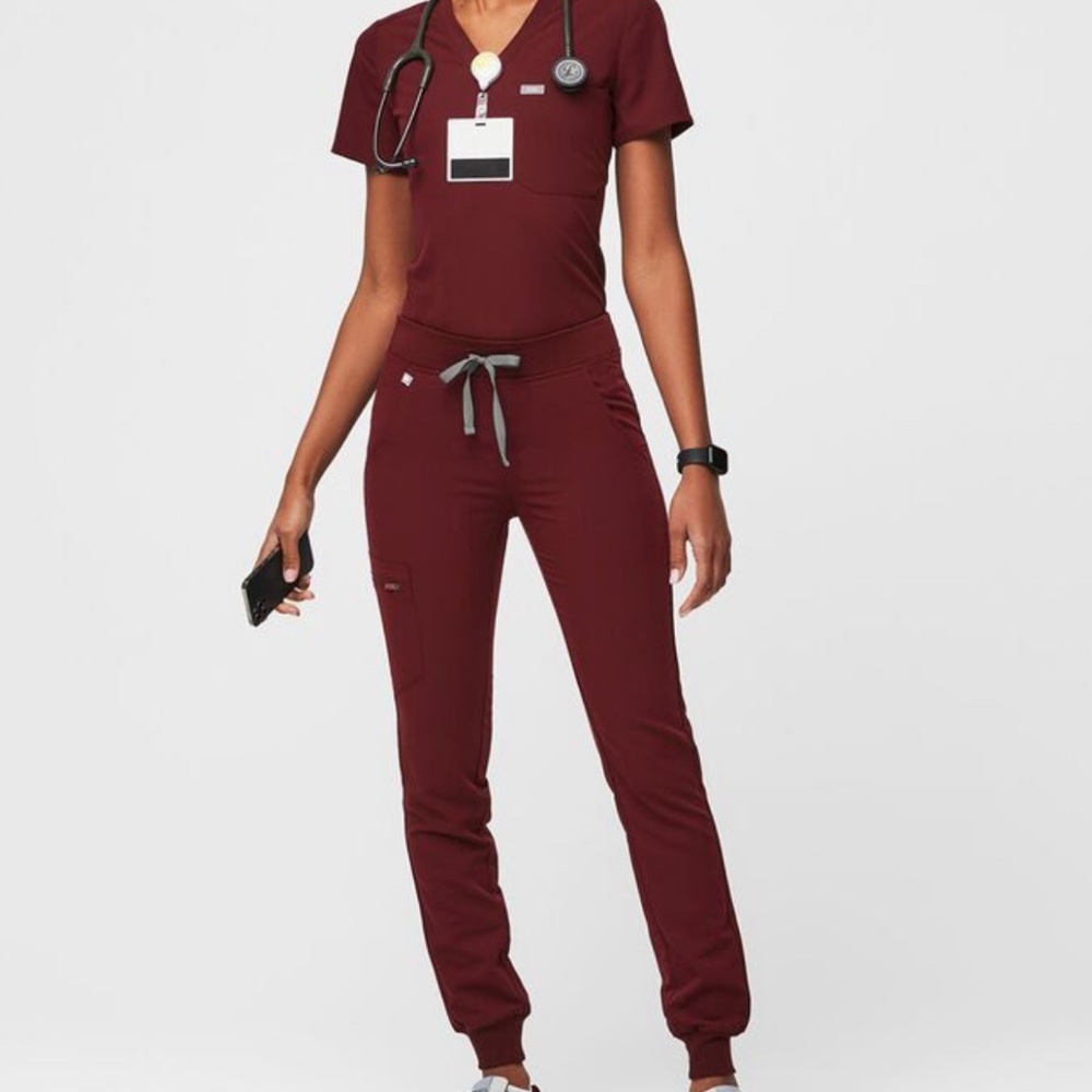 FIGS Zamora Jogger Scrub Pants Burgundy